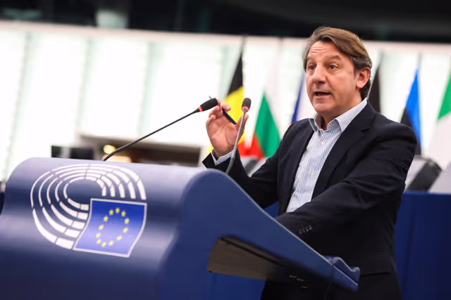 Photo 10 : EP Plenary session - Incentivising defence-related investments in the EU budget to implement the ReArm Europe Plan