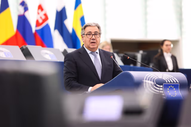 Photo 7 : EP Plenary session - Incentivising defence-related investments in the EU budget to implement the ReArm Europe Plan