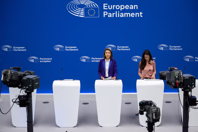 Fotografia 10: Press briefing Renew Europe