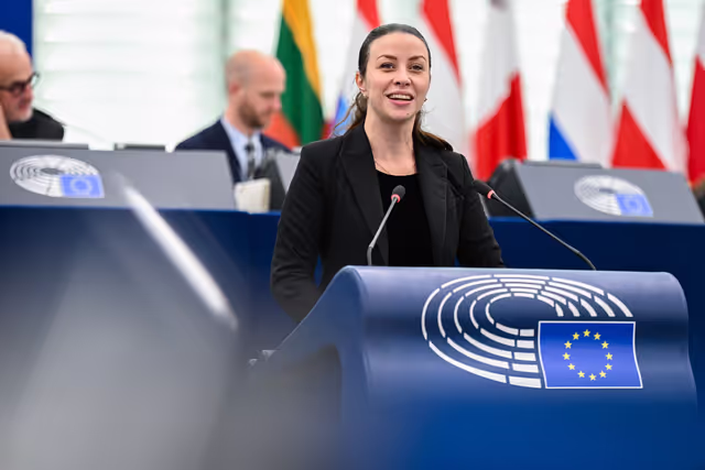 EP Plenary session - Digitalisation, artificial intelligence and algorithmic management in the workplace – shaping the future of work