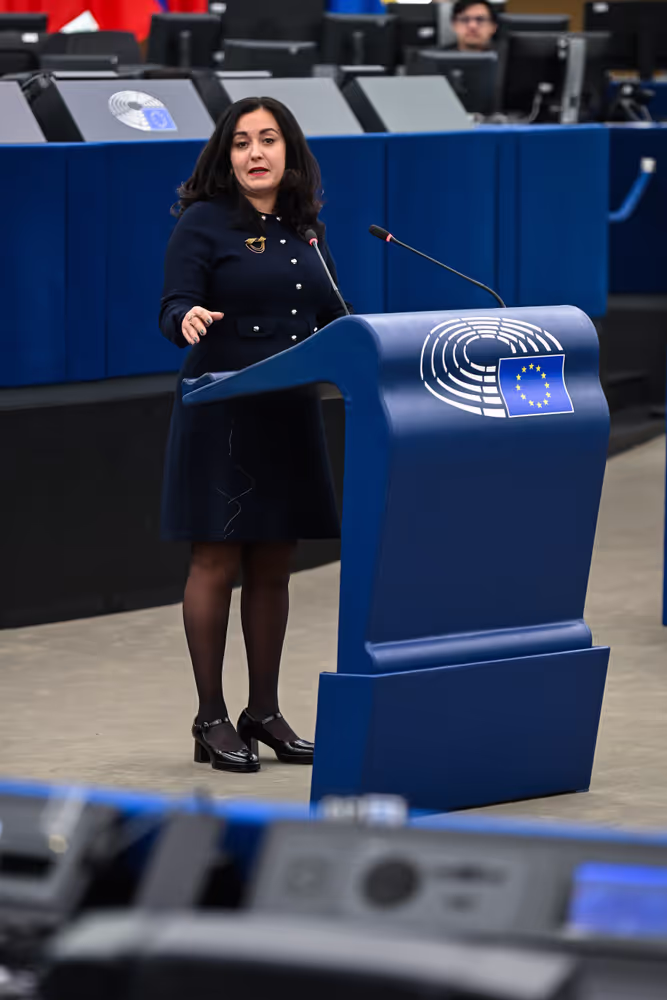 EP Plenary session - Digitalisation, artificial intelligence and algorithmic management in the workplace – shaping the future of work