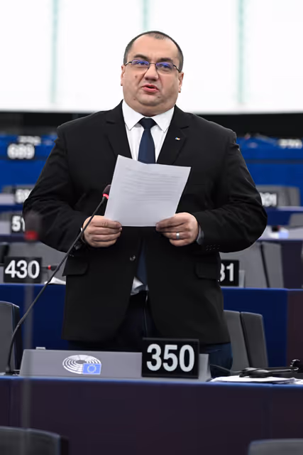 EP Plenary session - Digitalisation, artificial intelligence and algorithmic management in the workplace – shaping the future of work