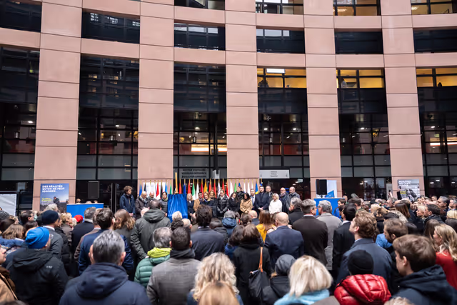 Foto 47: Tribute to Antonio Megalizzi and Bartosz Orent-Niedzielski, victims of the Strasbourg terrorist attack in December 2018