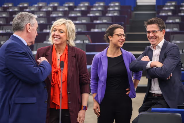 Photo 24: EP Plenary session - Preparation of the European Council meeting of 18-19 December 2025