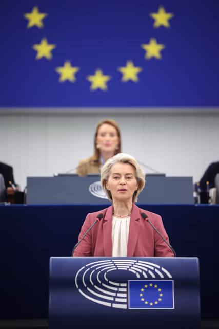 Photo 12: EP Plenary session - Preparation of the European Council meeting of 18-19 December 2025