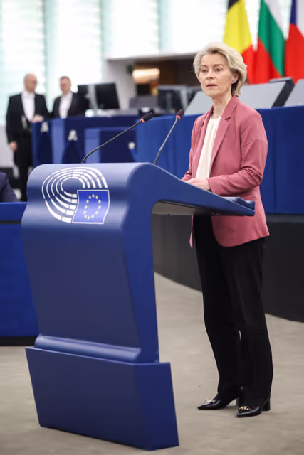 Photo 10: EP Plenary session - Preparation of the European Council meeting of 18-19 December 2025