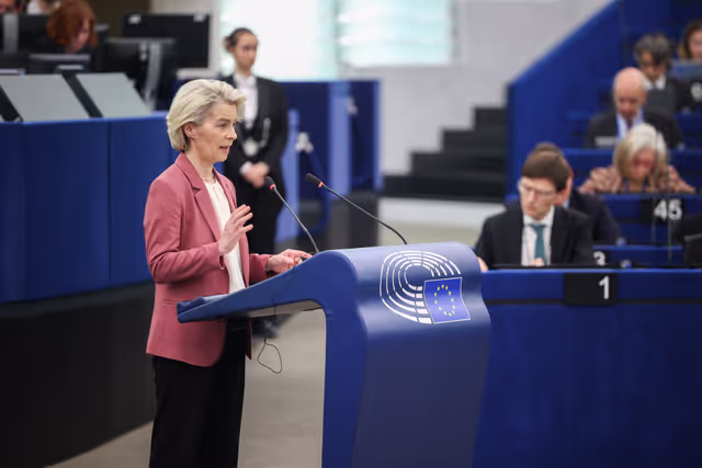 Photo 5: EP Plenary session - Preparation of the European Council meeting of 18-19 December 2025