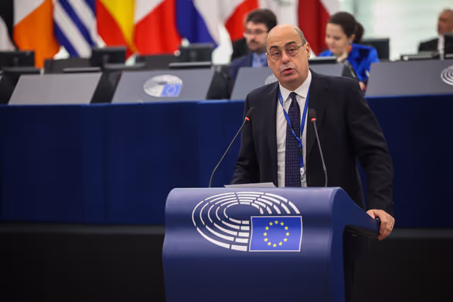 Photo 25: EP Plenary session - Preparation of the European Council meeting of 18-19 December 2025