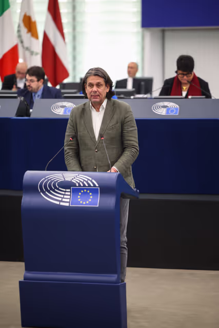 Photo 23: EP Plenary session - Preparation of the European Council meeting of 18-19 December 2025