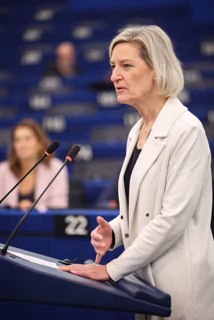 Photo 20: EP Plenary session - Preparation of the European Council meeting of 18-19 December 2025