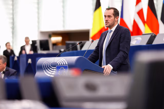 Photo 43: EP Plenary session - Preparation of the European Council meeting of 18-19 December 2025