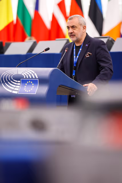 Photo 37: EP Plenary session - Preparation of the European Council meeting of 18-19 December 2025