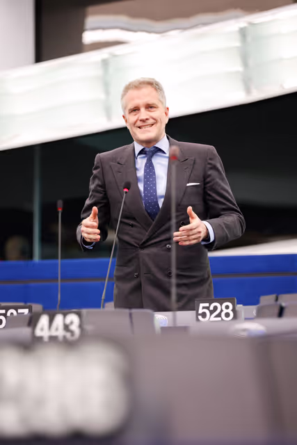 Photo 29: EP Plenary session - Preparation of the European Council meeting of 18-19 December 2025