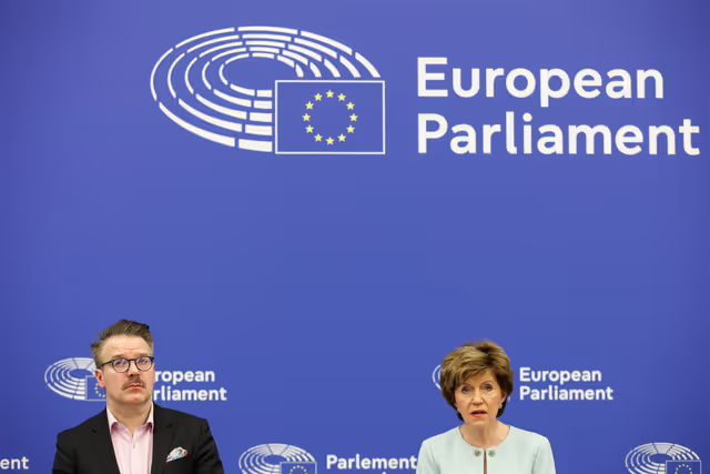 Foto 12: Press conference on on the phasing-out of Russian gas in the EU