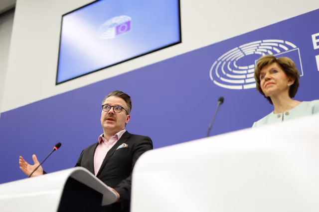 Foto 9: Press conference on on the phasing-out of Russian gas in the EU