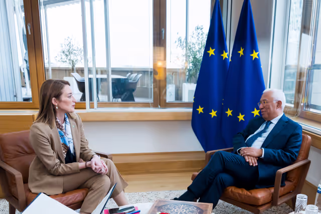 Foto 3: Roberta METSOLA, EP President meets with António COSTA, European Council President