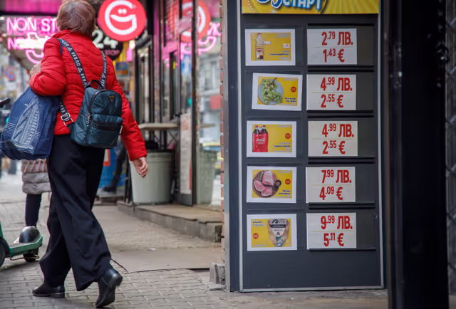 Fotó 14: Preparing for the Adoption of the Euro in Sofia (Bulgaria)