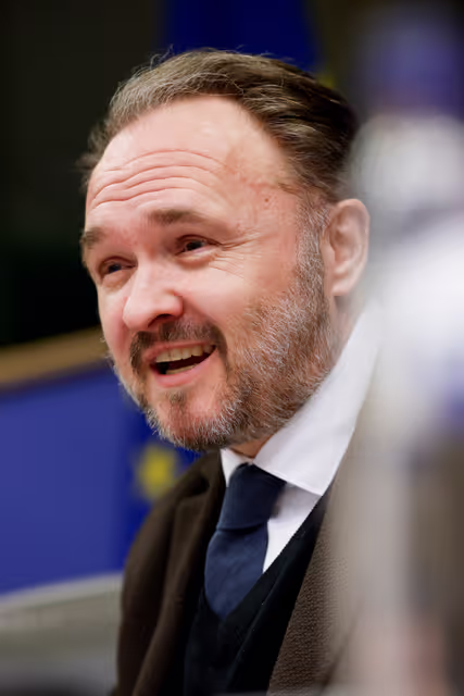 Fotografia 13: HOUS - Exchange of views with Dan Jørgensen, Commissioner for Energy and Housing on the Affordable Housing Plan of the European Commission.