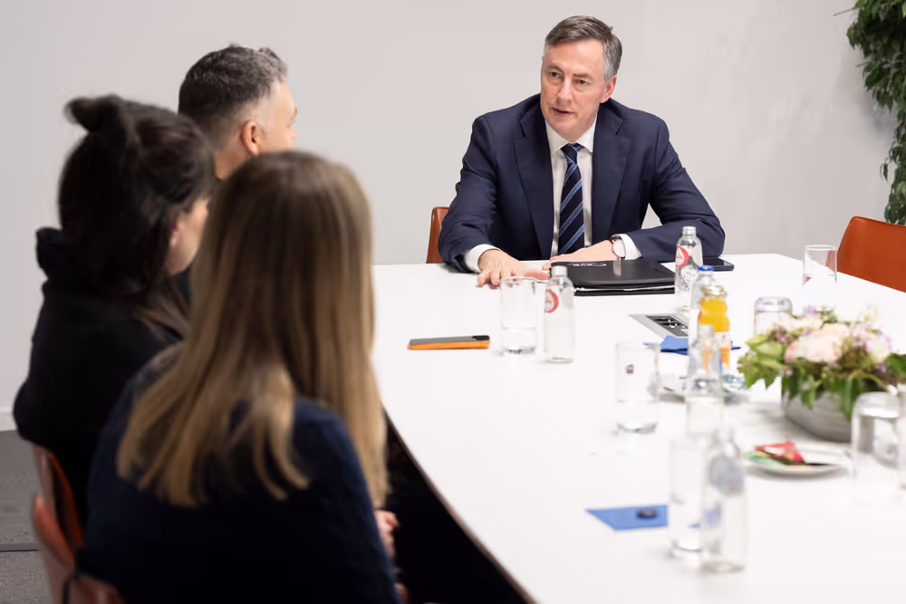 DEEA delegation meets with a delegation of Greenlandic MPs