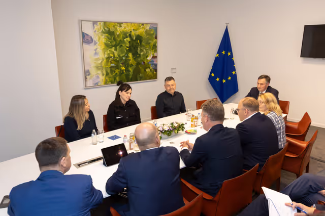 Zdjęcie 18: DEEA delegation meets with a delegation of Greenlandic MPs