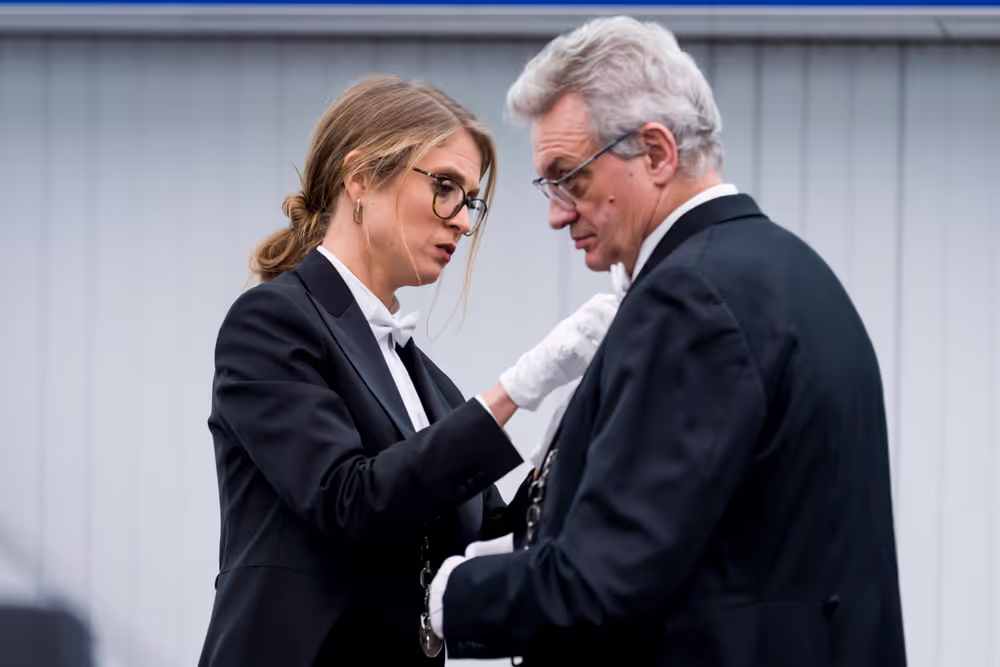 EP Plenary session - Resumption of session and order of business