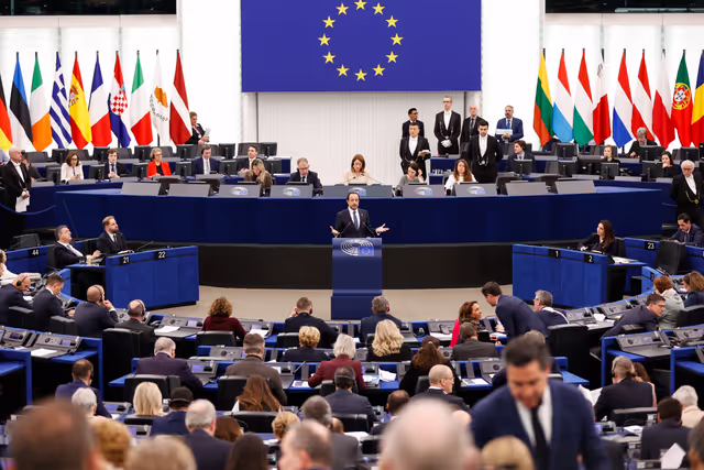 Fotografia 17: Strasbourg's Plenary session through the lens - Week 4.