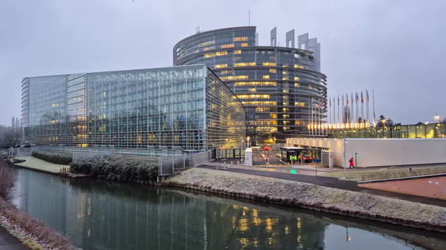 Fotografia 4: Strasbourg's Plenary session through the lens - Week 4.