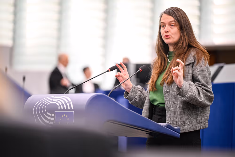 EP Plenary session - Tackling AI deepfakes and sexual exploitation on social media by making full use of the EU’s digital rules