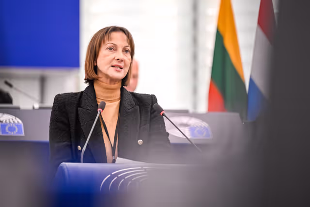 Nuotrauka 25: EP Plenary session - Tackling AI deepfakes and sexual exploitation on social media by making full use of the EU’s digital rules