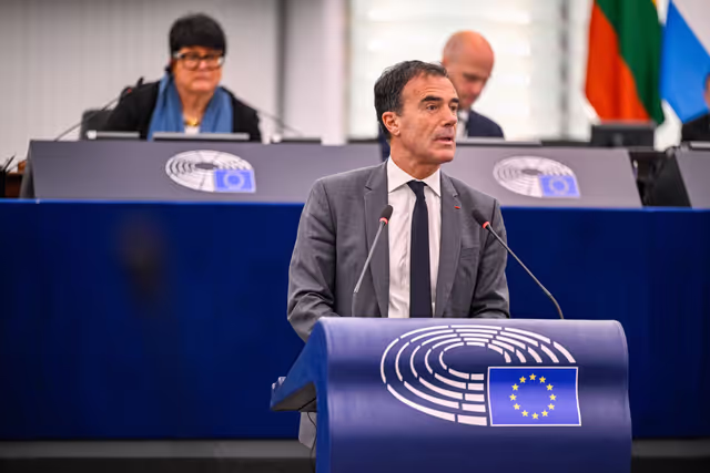 Nuotrauka 19: EP Plenary session - Tackling AI deepfakes and sexual exploitation on social media by making full use of the EU’s digital rules