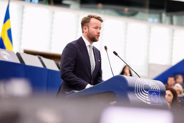 Foto 24: EP Plenary session - Presentation of the programme of activities of the Cyprus Presidency