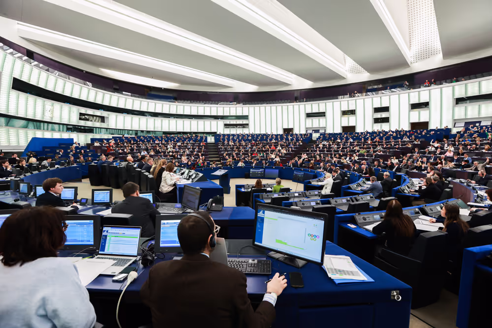 Votazioni: Ucraina, sicurezza e sanzioni europee
