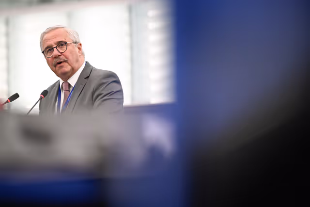 Fotografia 25: EP Plenary session - Brutal repression against protesters in Iran