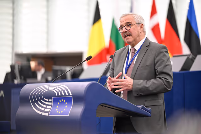 Fotografia 24: EP Plenary session - Brutal repression against protesters in Iran
