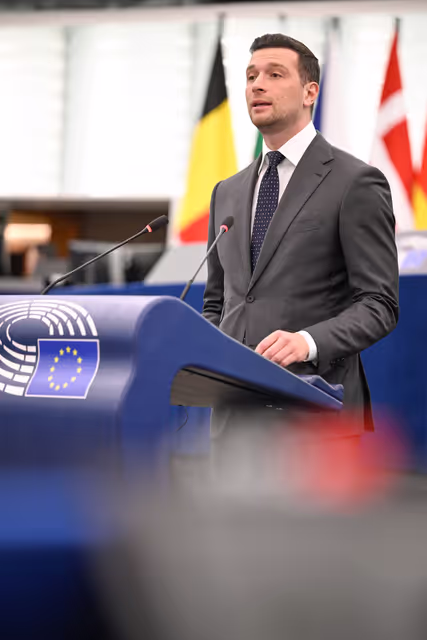 Fotografia 23: EP Plenary session - Brutal repression against protesters in Iran
