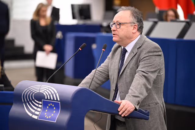 Fotografia 26: EP Plenary session - Brutal repression against protesters in Iran