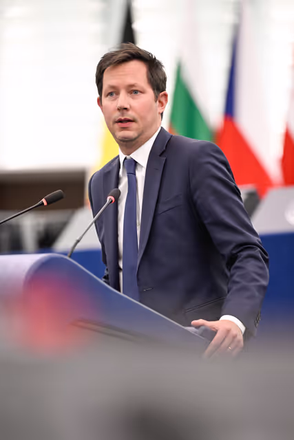 Fotografia 9: EP Plenary session - Brutal repression against protesters in Iran