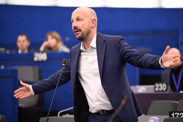 Fotografia 8: EP Plenary session - Brutal repression against protesters in Iran