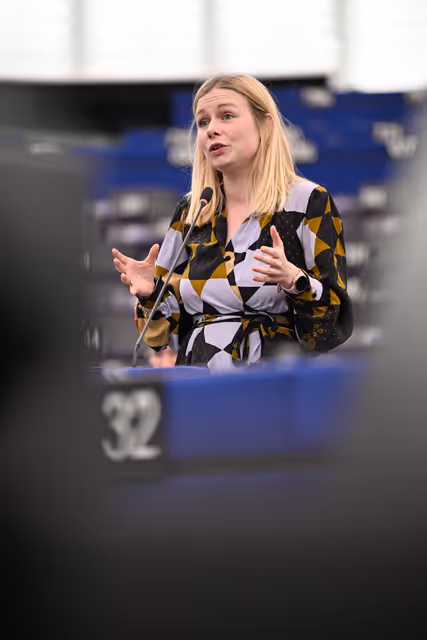 Fotografia 4: EP Plenary session - Brutal repression against protesters in Iran