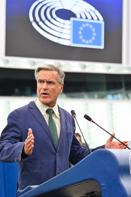 Photo 7 : EP Plenary session - Pending approval of the Hungarian national plan for Security Action for Europe (SAFE) funding