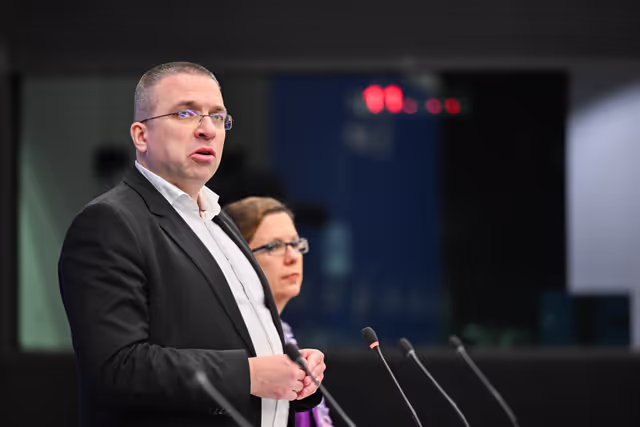 Foto 9: Press conference on Strengthening the availability and security of supply of critical medicinal products