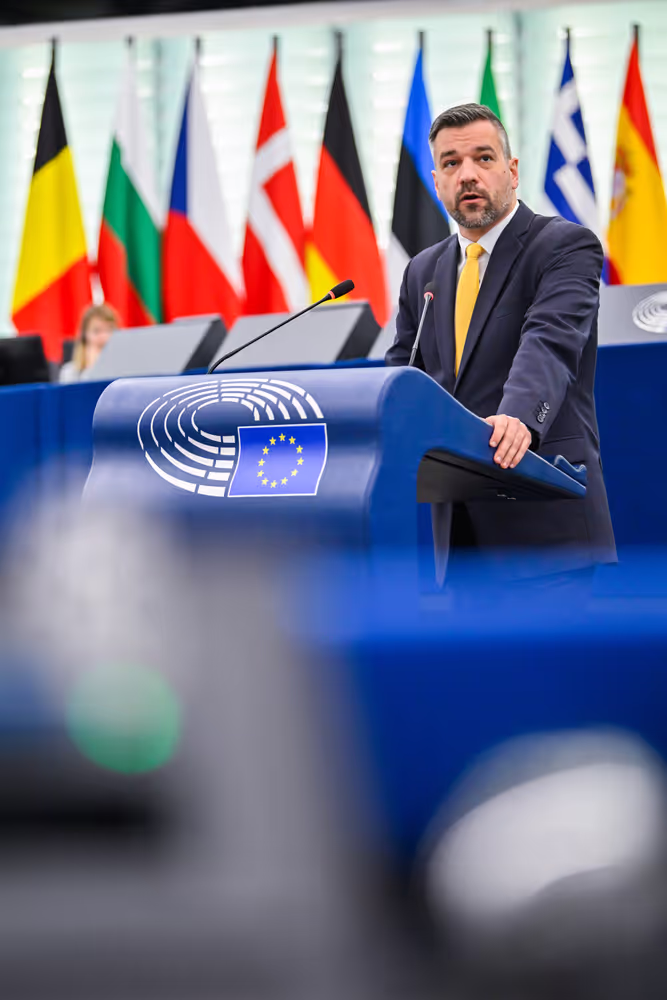 EP Plenary session - Restoring control of migration: returns, visa policy and third-country cooperation