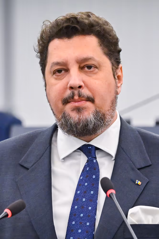 EP Plenary session - Restoring control of migration: returns, visa policy and third-country cooperation