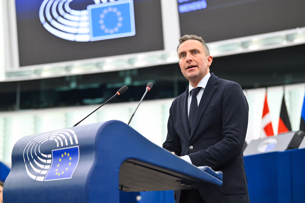 EP Plenary session - Restoring control of migration: returns, visa policy and third-country cooperation