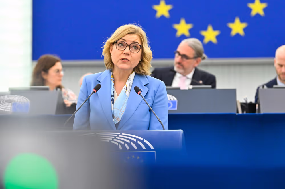 EP Plenary session - Restoring control of migration: returns, visa policy and third-country cooperation