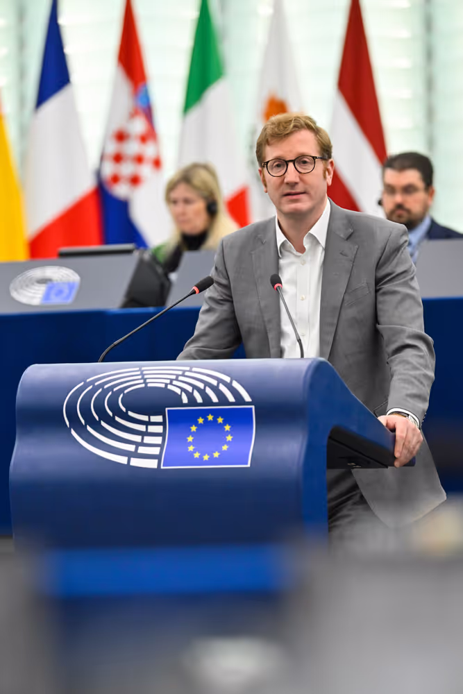 EP Plenary session - Restoring control of migration: returns, visa policy and third-country cooperation