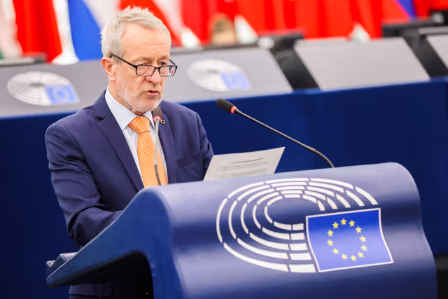 Valokuva 23: EP Plenary session - Presentation of the Digital Networks Act