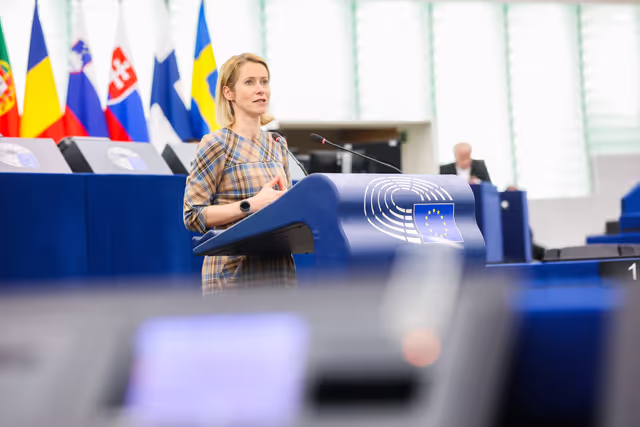 Valokuva 3: EP Plenary session - Presentation of the Digital Networks Act