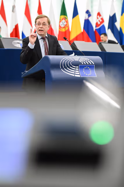 Photo 37 : EP Plenary session - Drones and new systems of warfare – the EU’s need to adapt to be fit for today’s security challenges