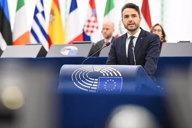 Photo 5 : EP Plenary session - Drones and new systems of warfare – the EU’s need to adapt to be fit for today’s security challenges